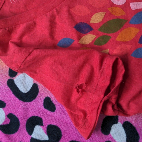 FREE WITH PURCHASE Y2K Delia's Doe BNWT Our Voice Is The Difference Shirt - Picture 3 of 11